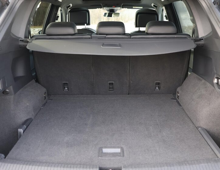 Volkswagen Tiguan Allspace SUV / Terénní 2,0 l 147 kw