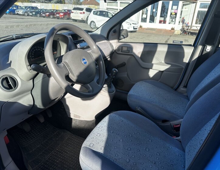 Fiat Panda Hatchback 1,1 l 40 kw