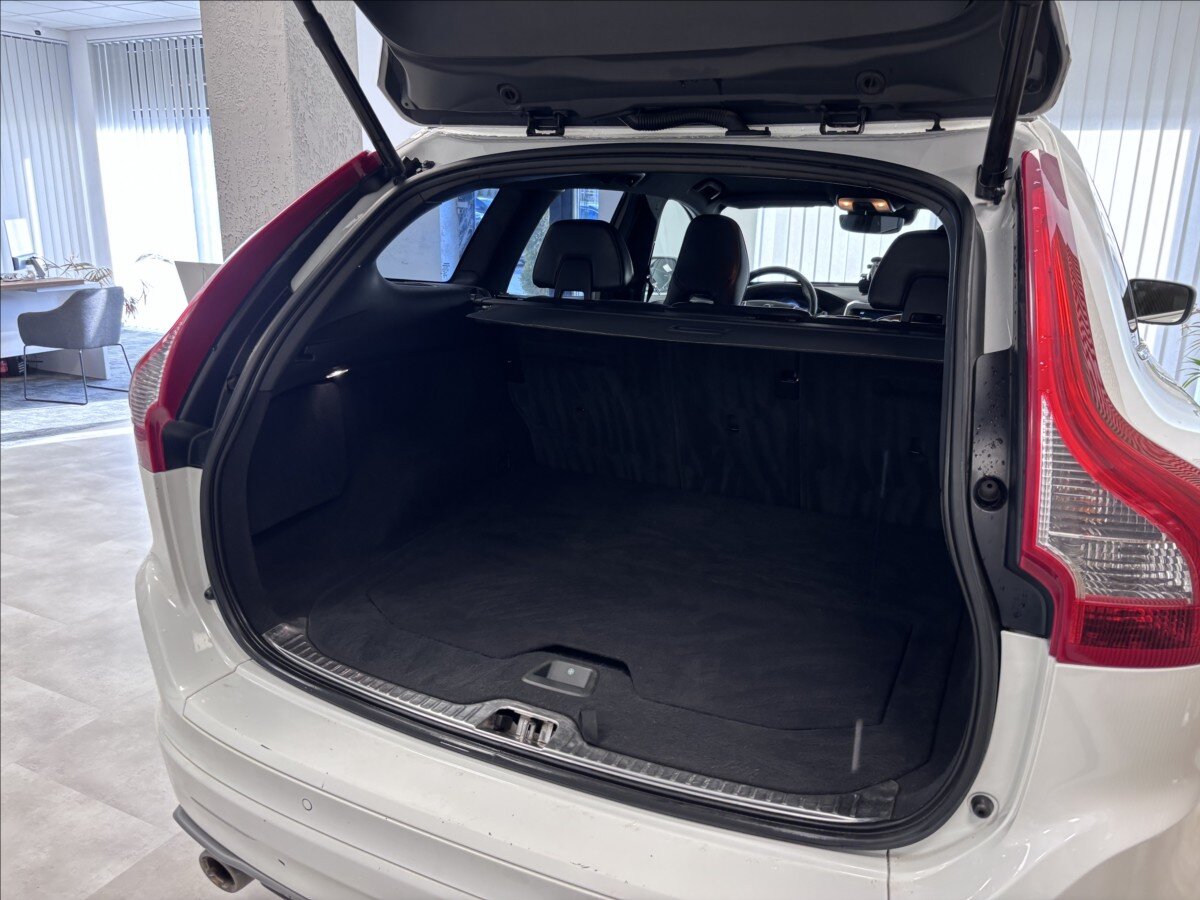 Volvo XC60 Kombi 2,4 l 140 kw