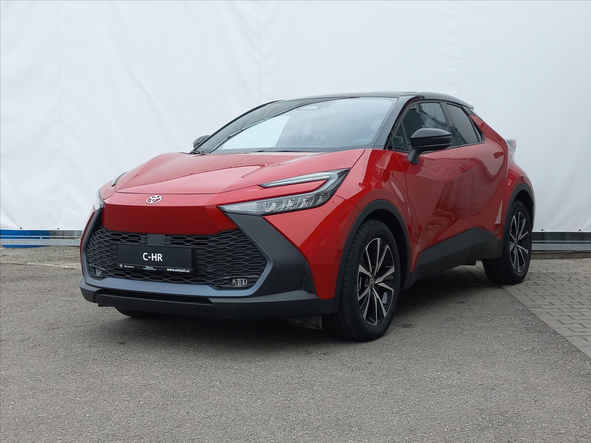 Toyota C-HR Hatchback 2,0 l 112 kw