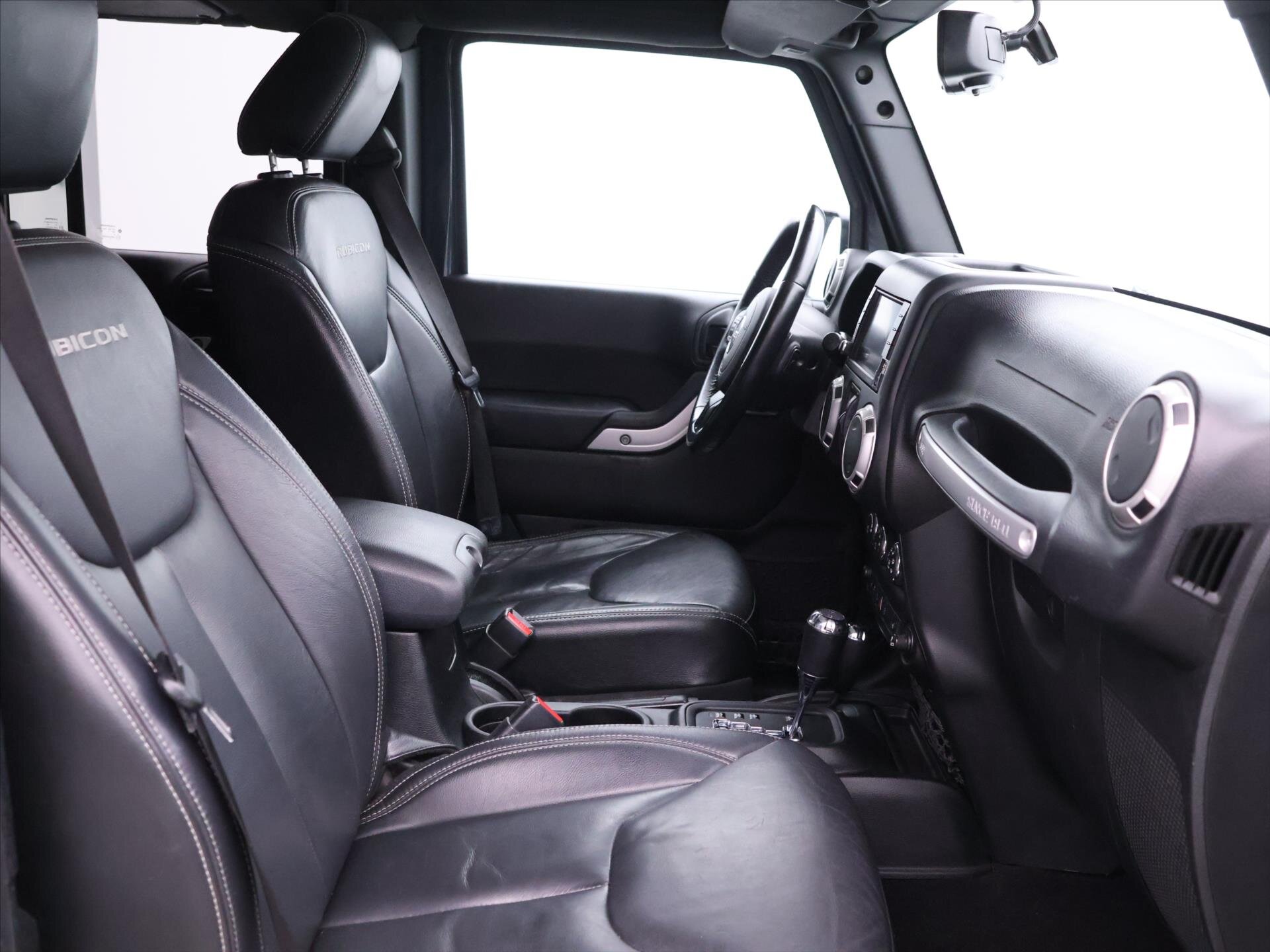 Jeep Wrangler SUV / Terénní 2,8 l 147 kw