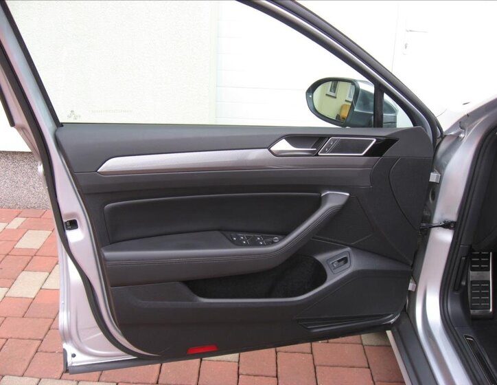 Volkswagen Passat 13