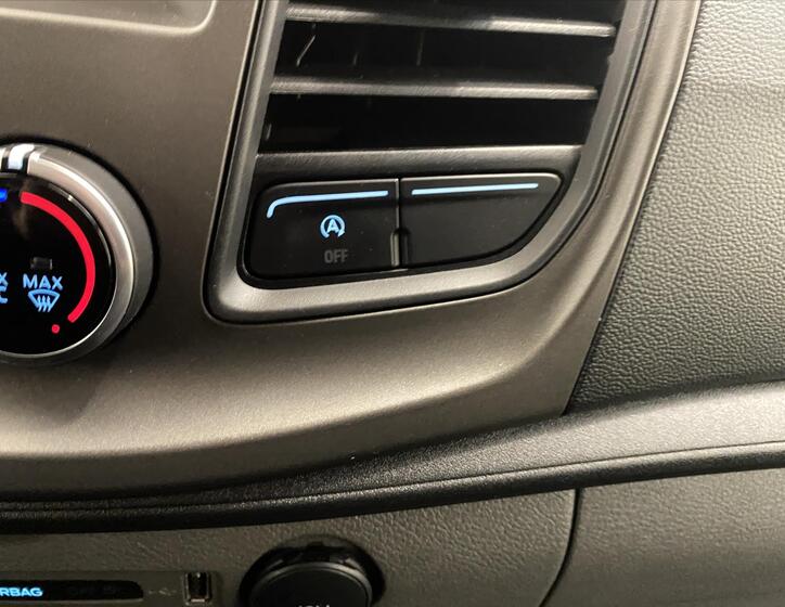 Ford Transit Custom 18