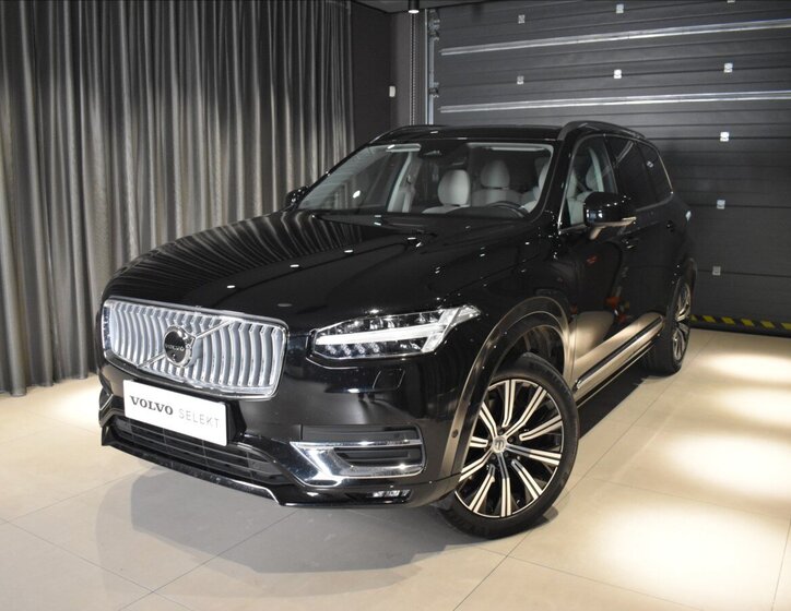 Volvo XC90 SUV / Terénní 2,0 l 184 kw