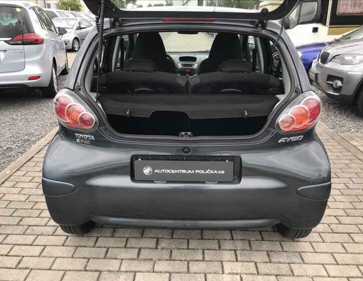 Toyota Aygo Hatchback 998,0 50 kw