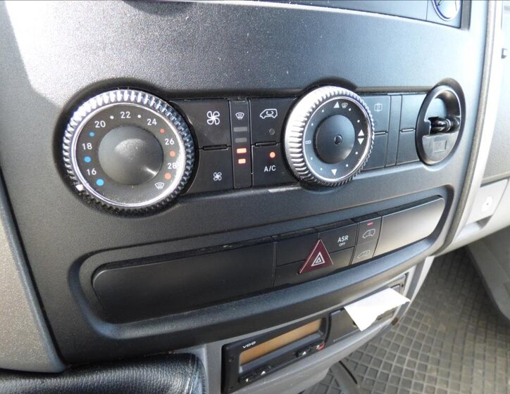 Mercedes-Benz Sprinter 20