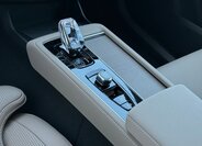 Volvo XC90 SUV / Terénní 2,0 l 335 kw