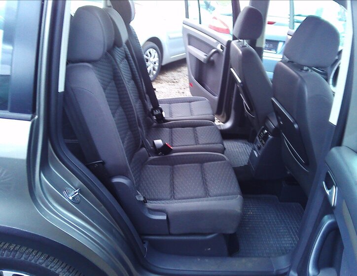 Volkswagen Touran Kombi 2,0 l 103 kw