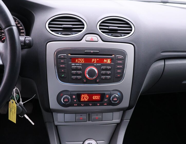 Ford Focus Hatchback 1,6 l 66 kw