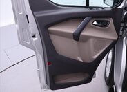 Ford Tourneo Custom 11
