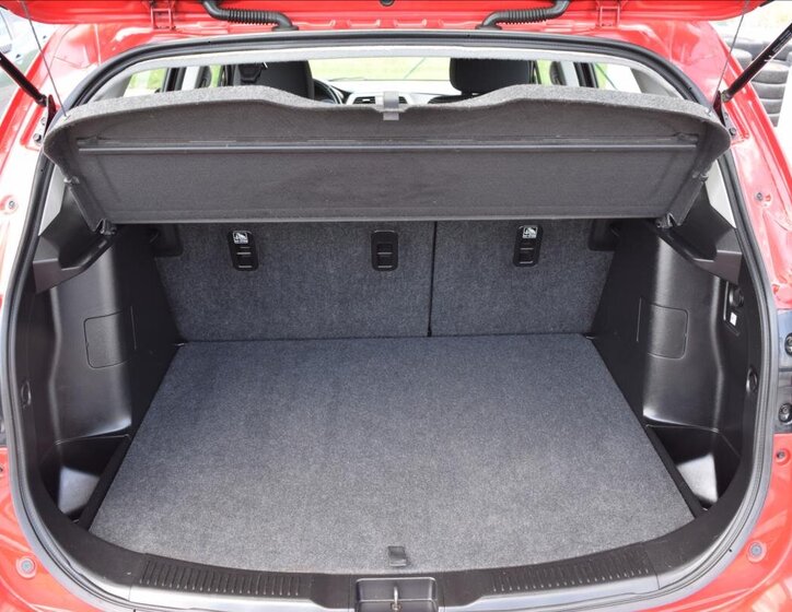 Suzuki SX4 S-Cross Hatchback 1,6 l 88 kw