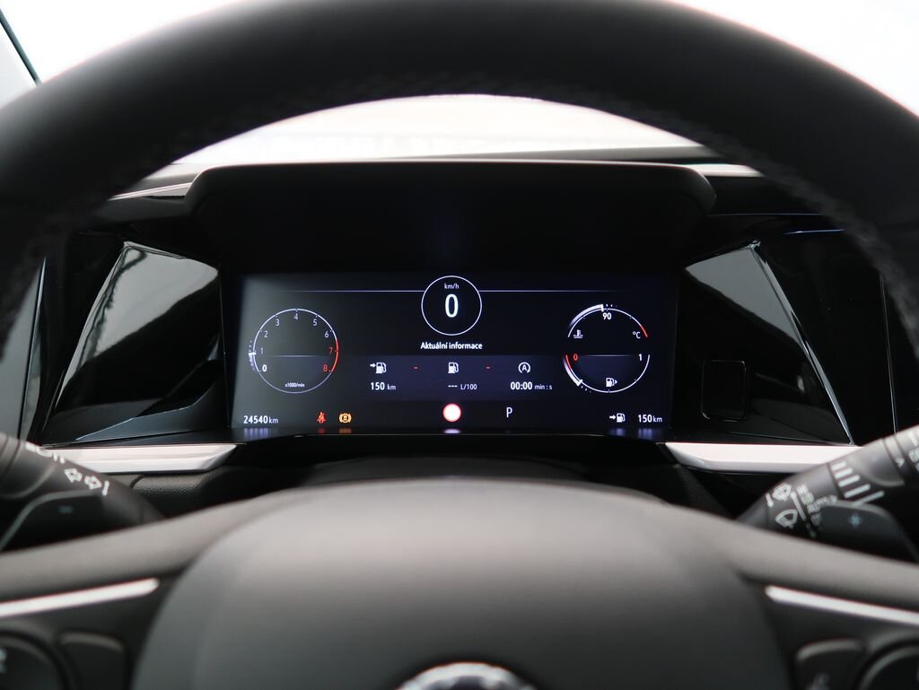 Opel Grandland SUV 1,2 l 96 kw