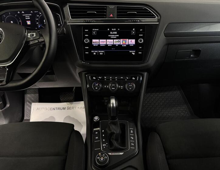 Volkswagen Tiguan 19