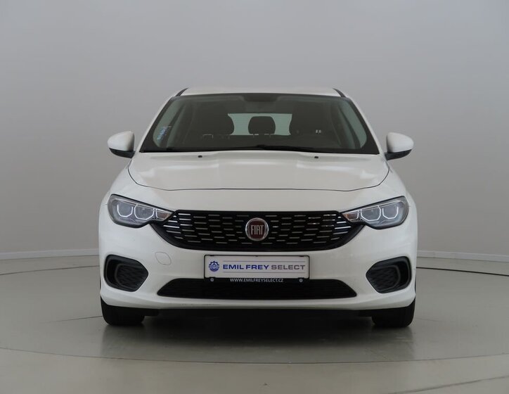 Fiat Tipo Sedan / Limuzína 1,4 l 70 kw
