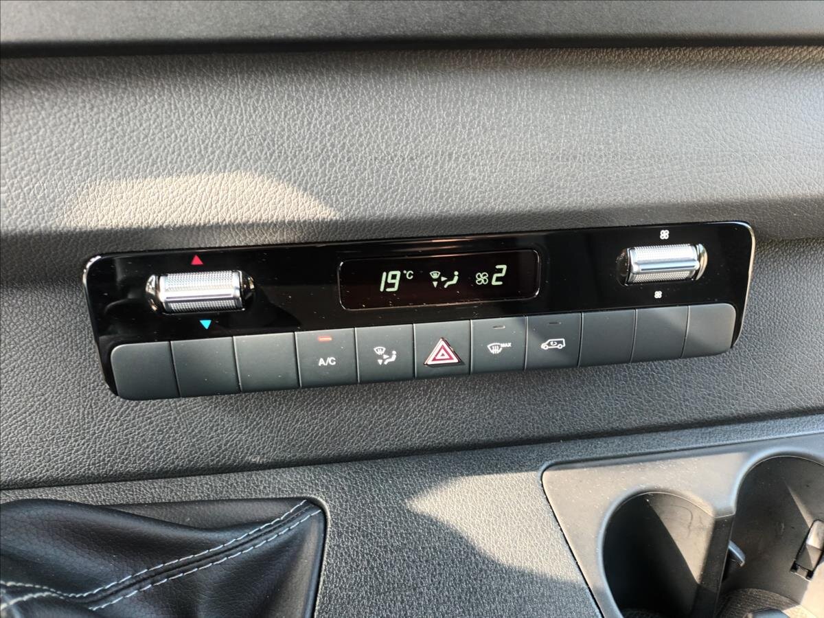 Mercedes-Benz Sprinter Ostatní 3,0 l 140 kw