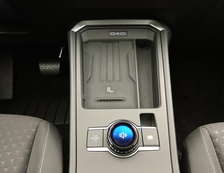 Volkswagen T-Roc SUV 1,5 l 110 kw