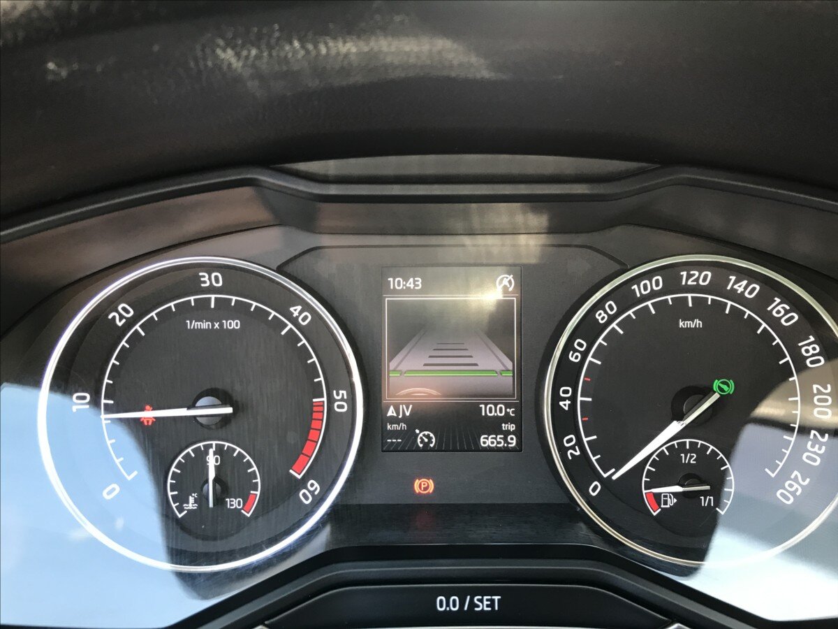 Škoda Superb Kombi 2,0 l 140 kw