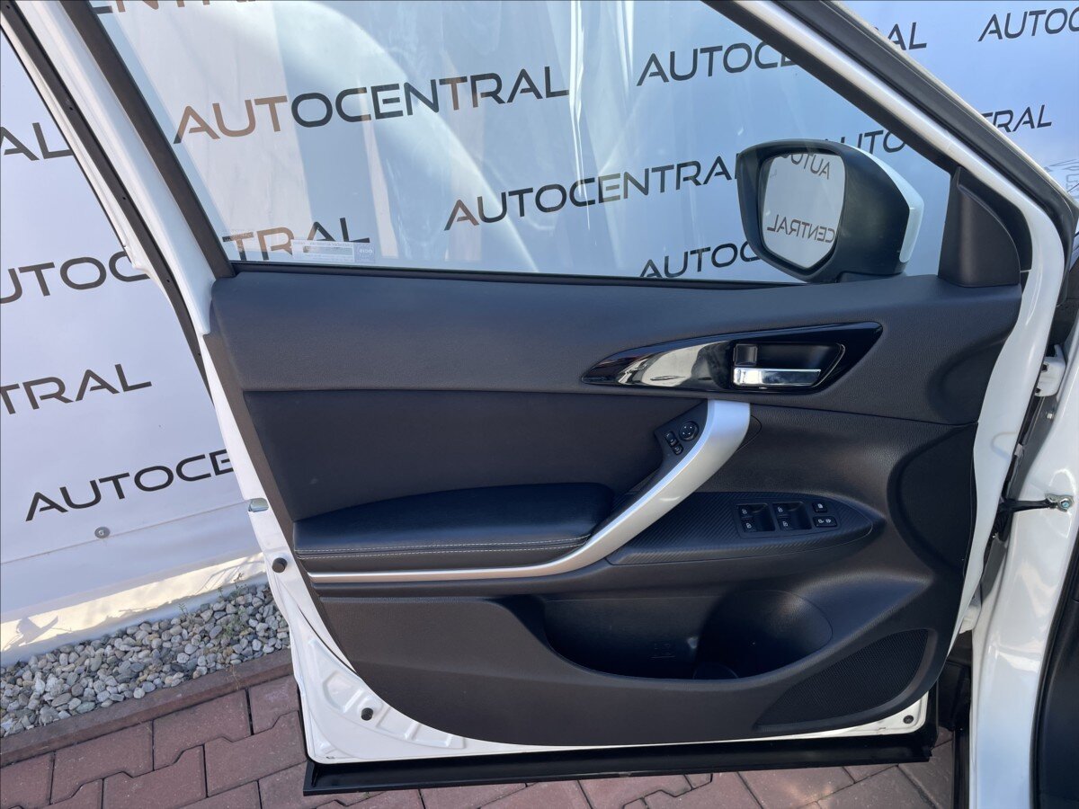 Mitsubishi Eclipse Cross SUV / Terénní 1,5 l 120 kw