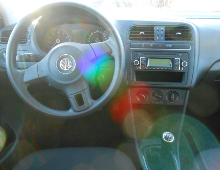 Volkswagen Polo 12