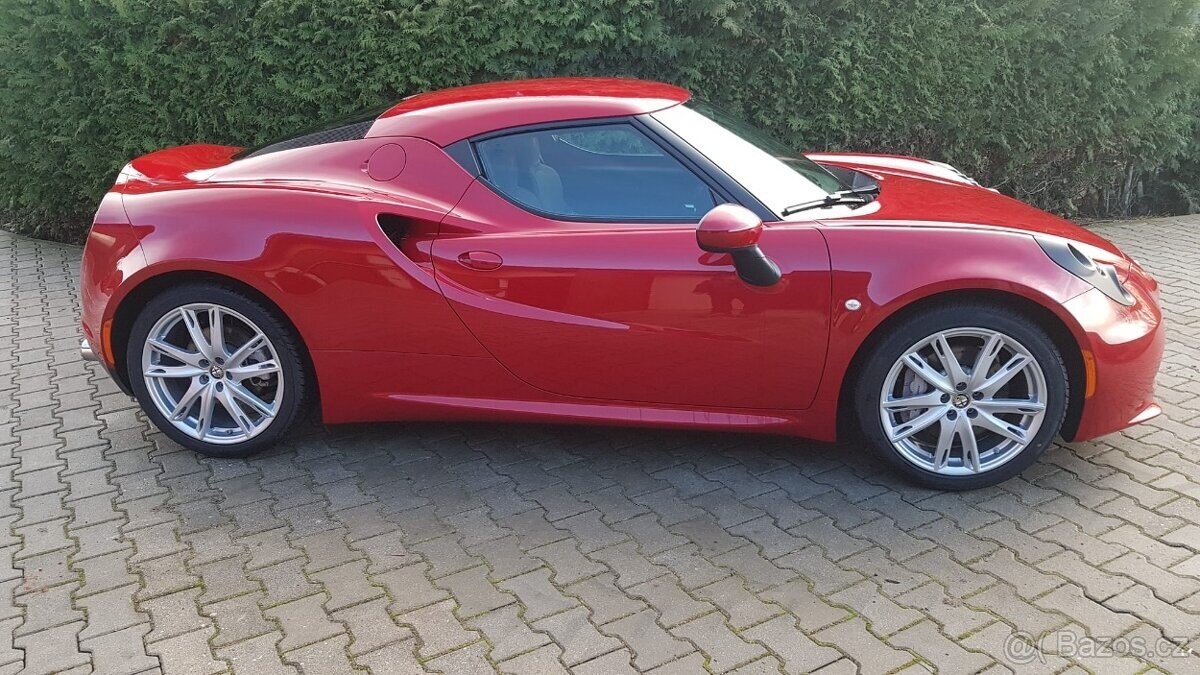 Alfa Romeo 4C Kupé 0,0 0