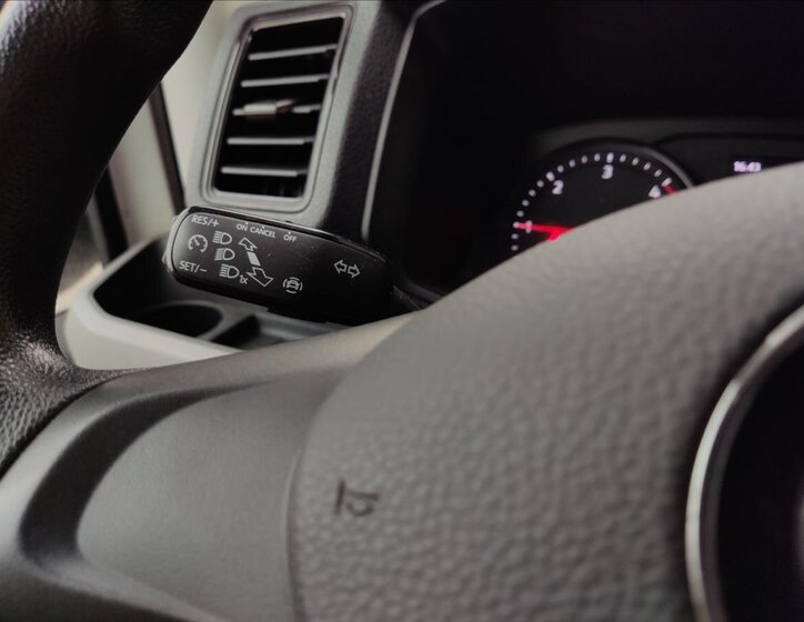 Volkswagen Crafter 14