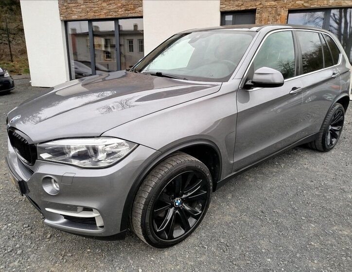 BMW X5 SUV / Terénní 3,0 l 190 kw