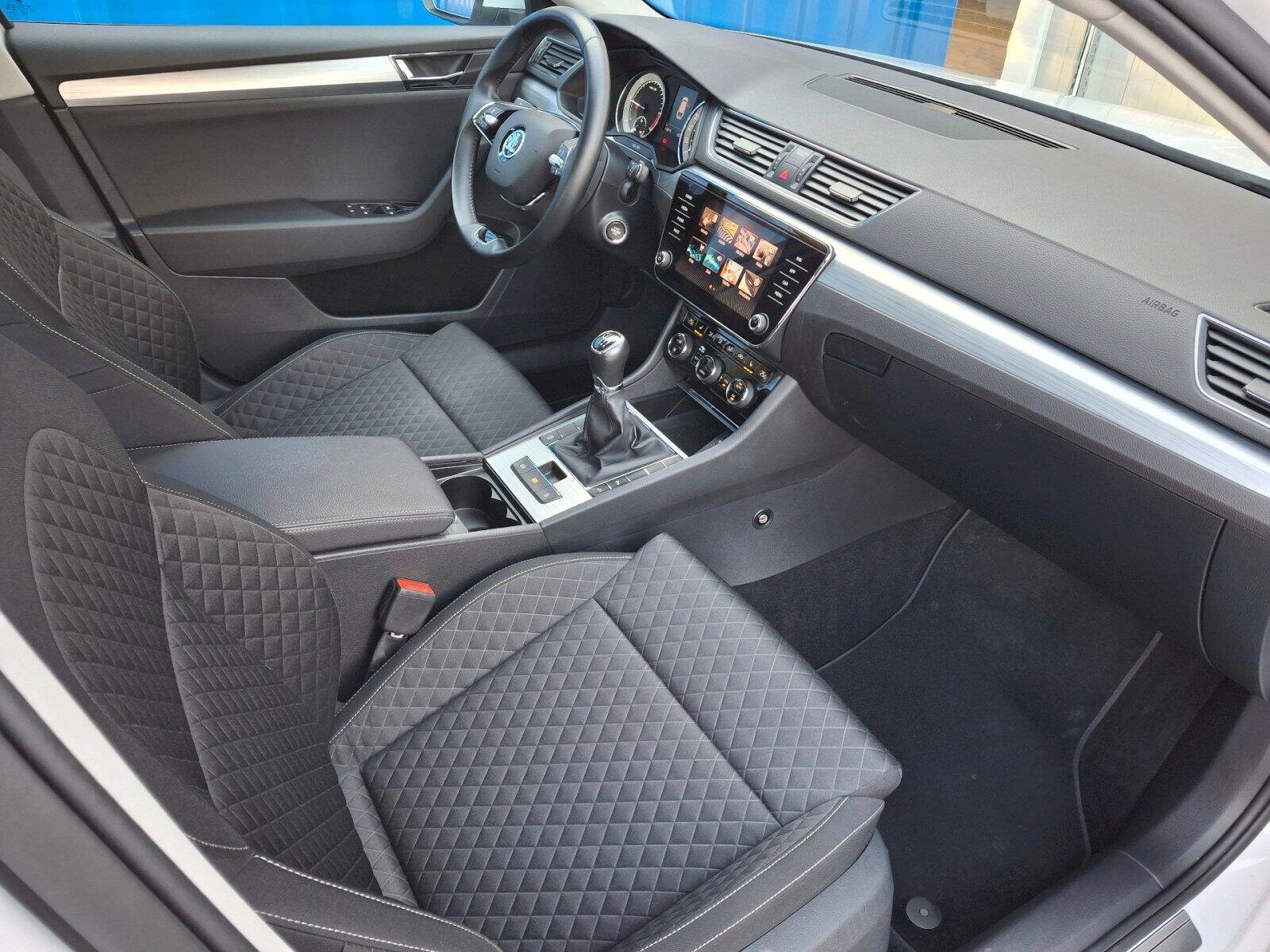 Škoda Superb Kombi 2,0 l 110 kw