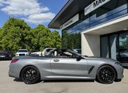 BMW Řada 8 14