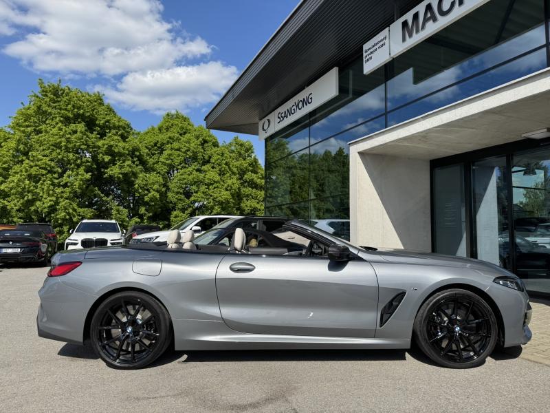 BMW Řada 8