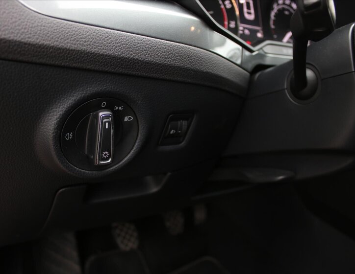 Škoda Superb Kombi 1,4 l 110 kw