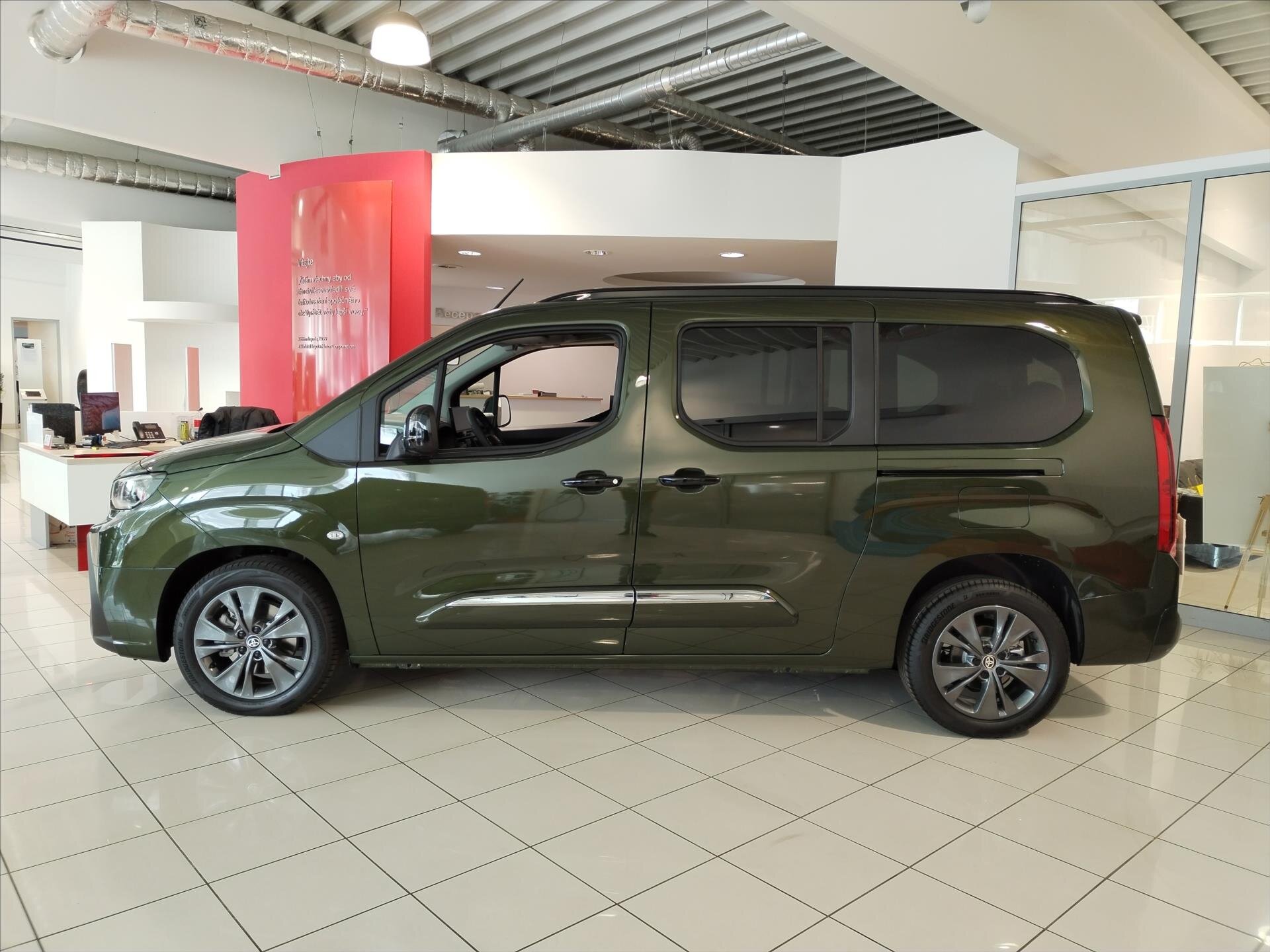 Toyota ProAce City Verso MPV 0,0 96 kw