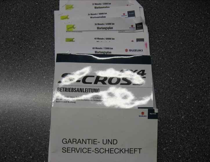 Suzuki S-Cross Hatchback 998,0 82 kw