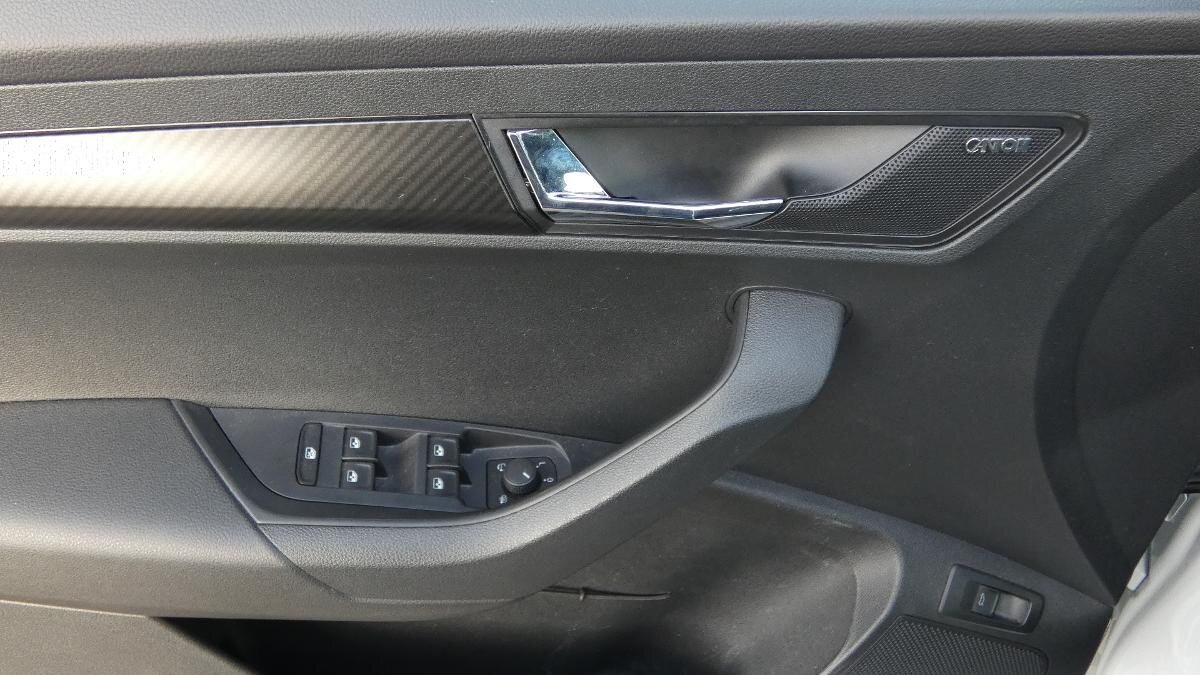 Škoda Karoq SUV / Terénní 1,5 l 110 kw