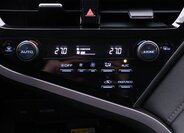 Toyota Camry Sedan / Limuzína 2,5 l 131 kw