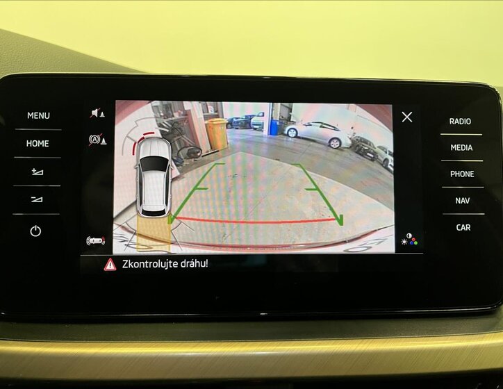 Škoda Kamiq SUV 999,0 85 kw