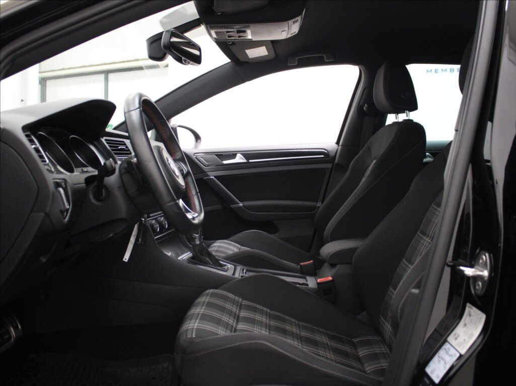 Volkswagen Golf Kombi 2,0 l 135 kw