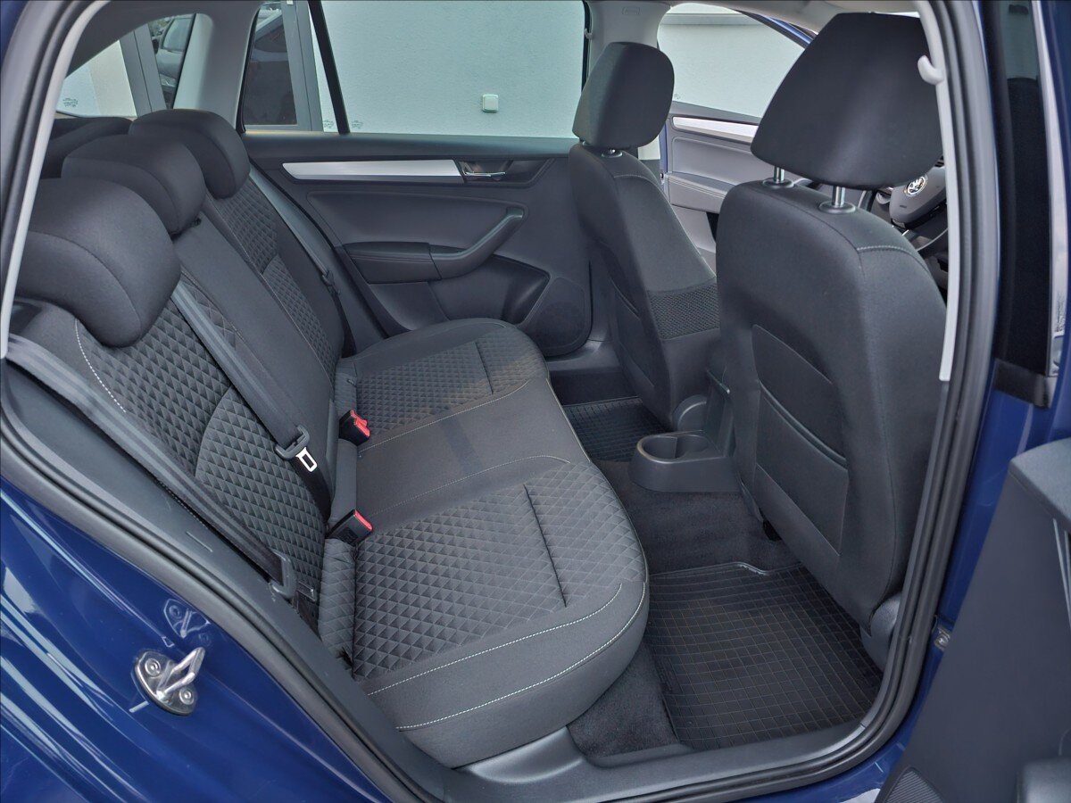 Škoda Rapid Hatchback 999,0 81 kw