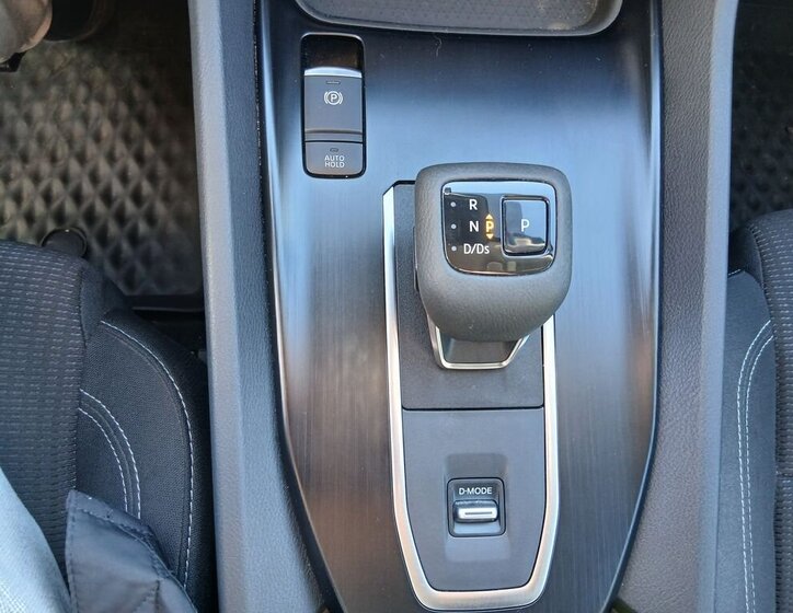 Nissan Qashqai MPV 1,3 l 116 kw