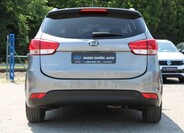 KIA Carens 6