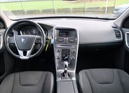 Volvo XC60 13