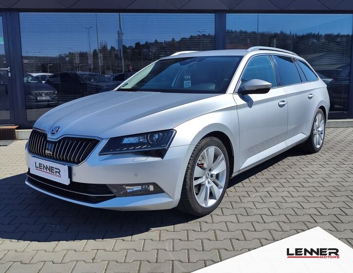 Škoda Superb Kombi 2,0 l 140 kw