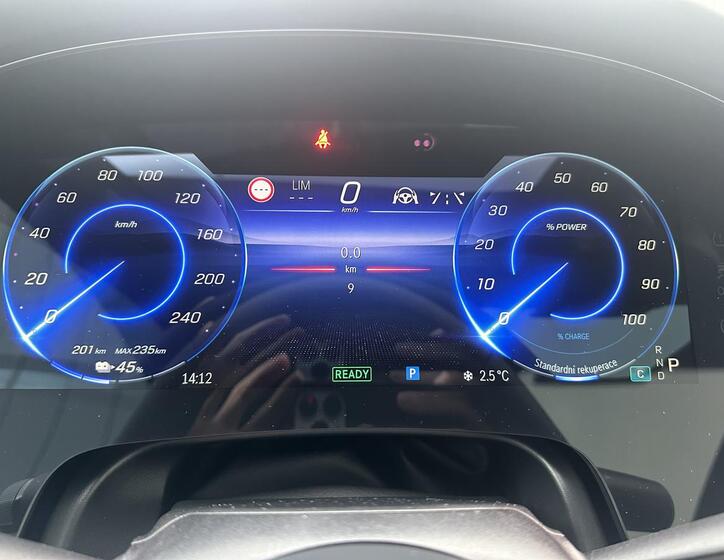 Mercedes-Benz EQE 13