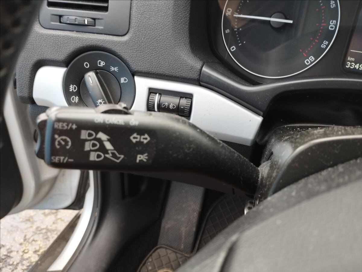 Škoda Octavia Kombi 2,0 l 103 kw