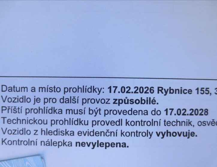 Mitsubishi Outlander SUV / Terénní 2,4 l 125 kw