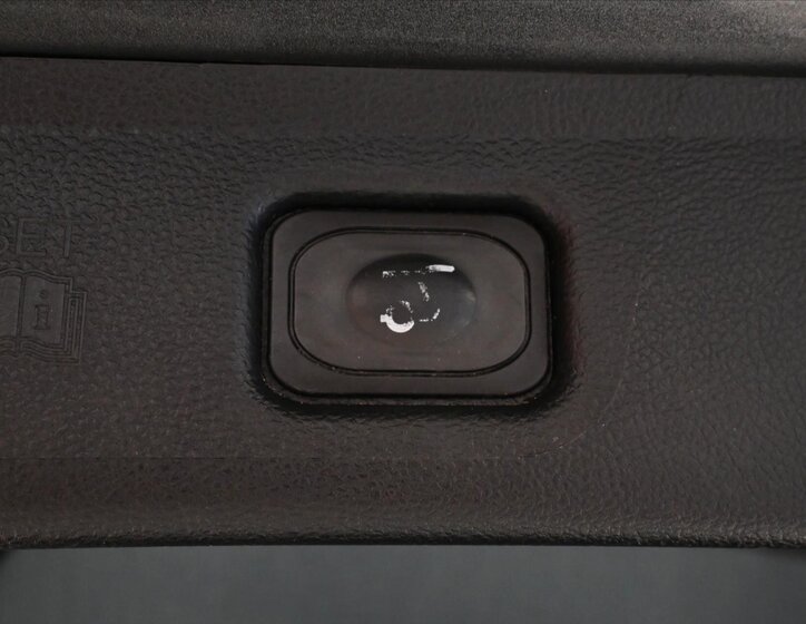 Ford S-MAX MPV 2,0 l 140 kw