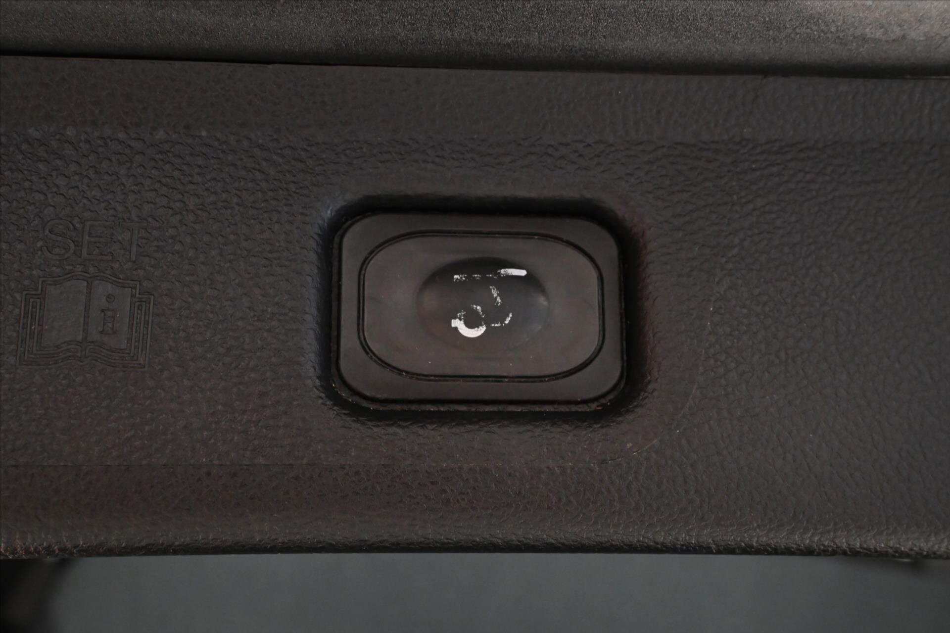 Ford S-MAX MPV 2,0 l 140 kw