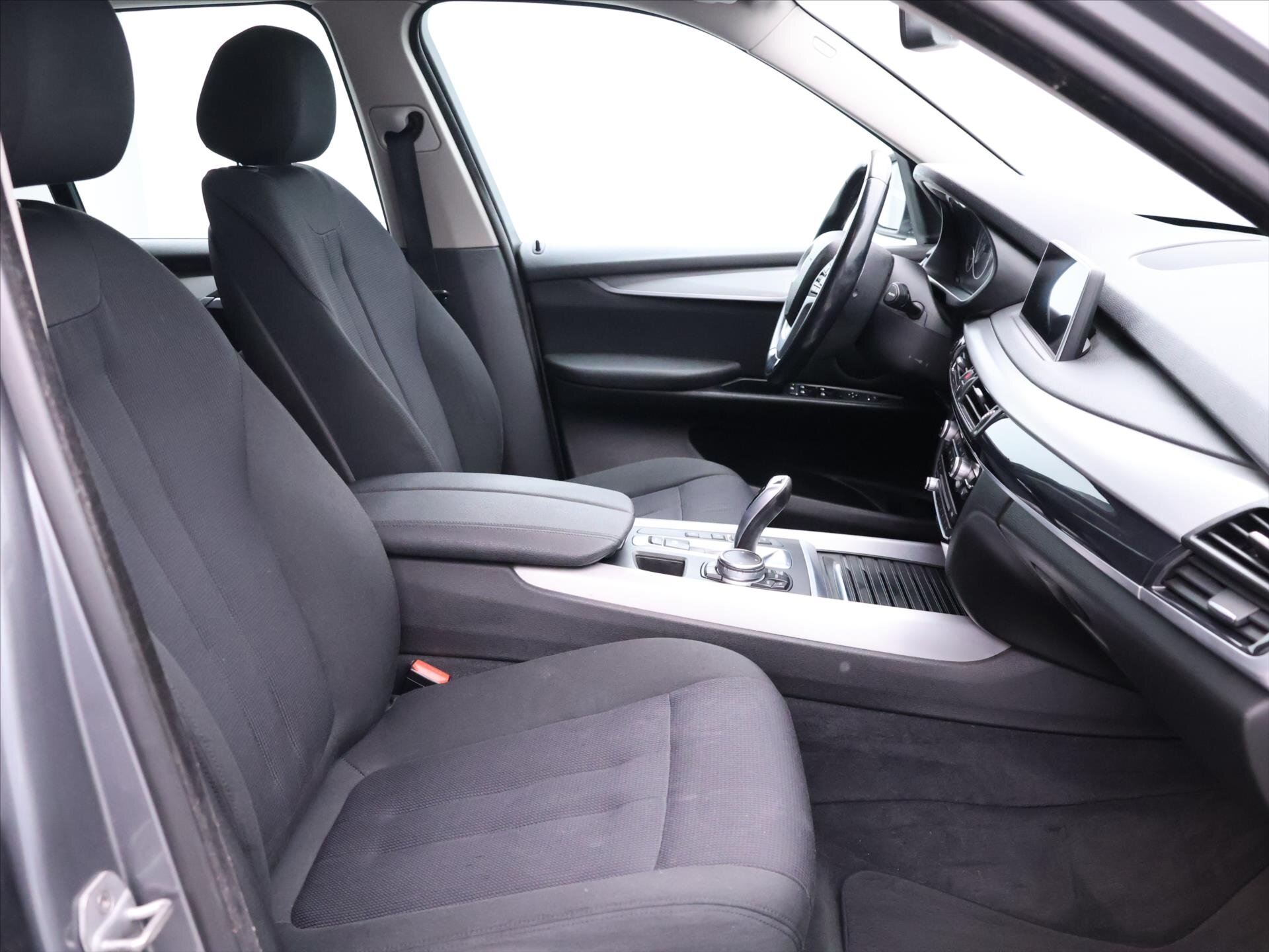 BMW X5 SUV 3,0 l 190 kw