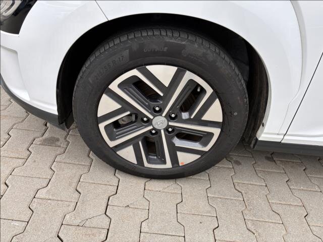 Hyundai Kona SUV / Terénní 0,0 150 kw