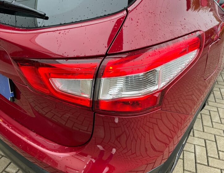 Nissan Qashqai SUV / Terénní 1,6 l 120 kw