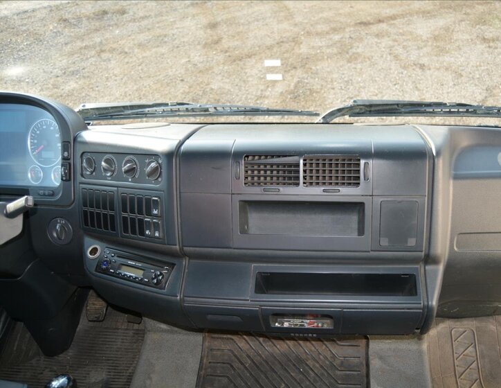 MAN Ostatní Valník 4,6 l 132 kw